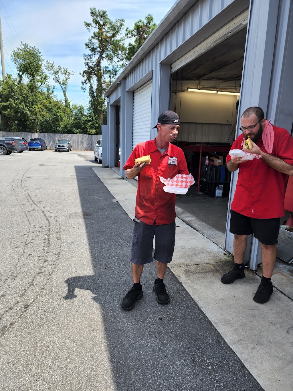 Rockstar Hot Dog Restaurant | restaurant | 1216 Chapel Crossing Rd, Brunswick, GA 31525, USA | 9125747052 OR +1 912-574-7052