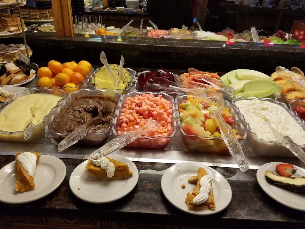 Red Apple Buffet | restaurant | 3121 N Milwaukee Ave, Chicago, IL 60618, USA | 7735885781 OR +1 773-588-5781