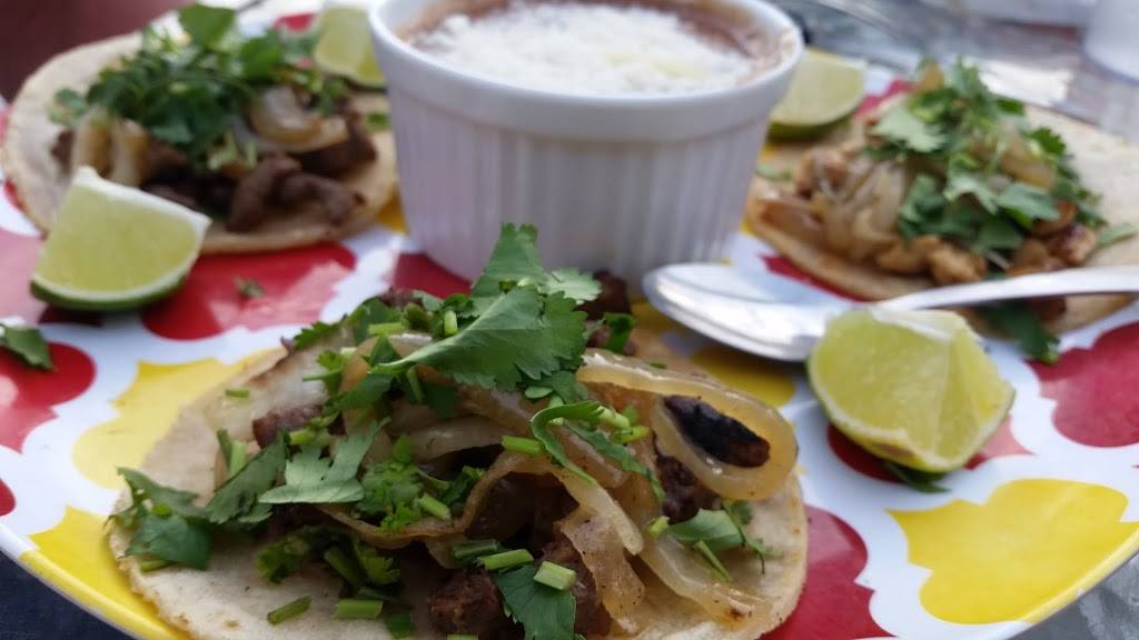 Antojitos Mexicanos | restaurant | 936 US-1, Fort Pierce, FL 34950, USA | 7722524775 OR +1 772-252-4775