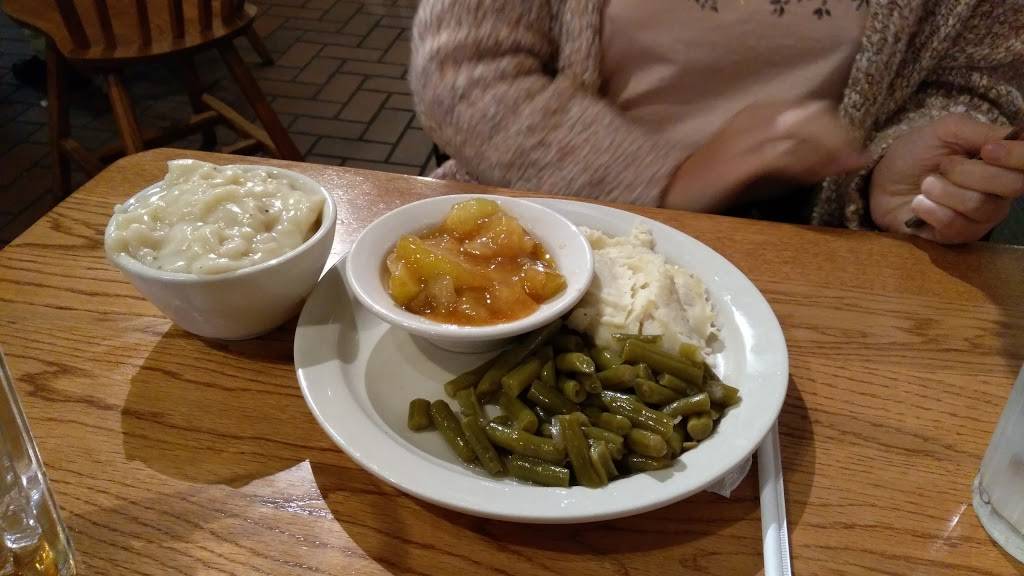 Cracker Barrel Old Country Store | restaurant | 188 Vann Dr, Jackson, TN 38305, USA | 7316641028 OR +1 731-664-1028