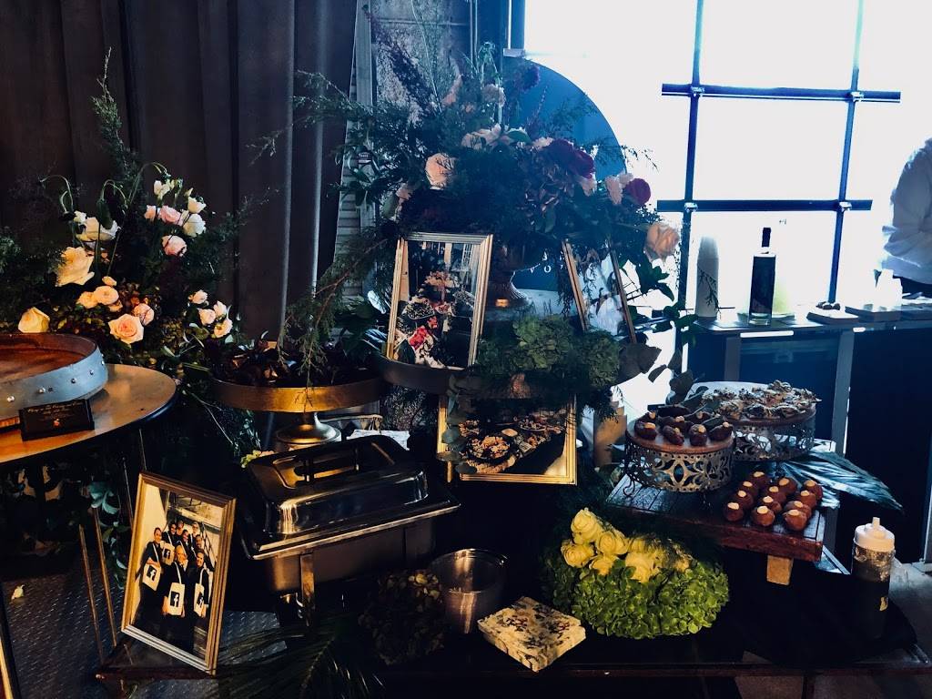 Cherry On Top Catering And Events | restaurant | 5412 River Oaks Blvd, River Oaks, TX 76114, USA | 8179947793 OR +1 817-994-7793