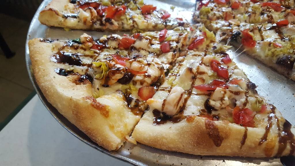 Beach Pizza Plus | restaurant | 18117 Gulf Blvd, Redington Shores, FL 33708, USA | 7273987993 OR +1 727-398-7993