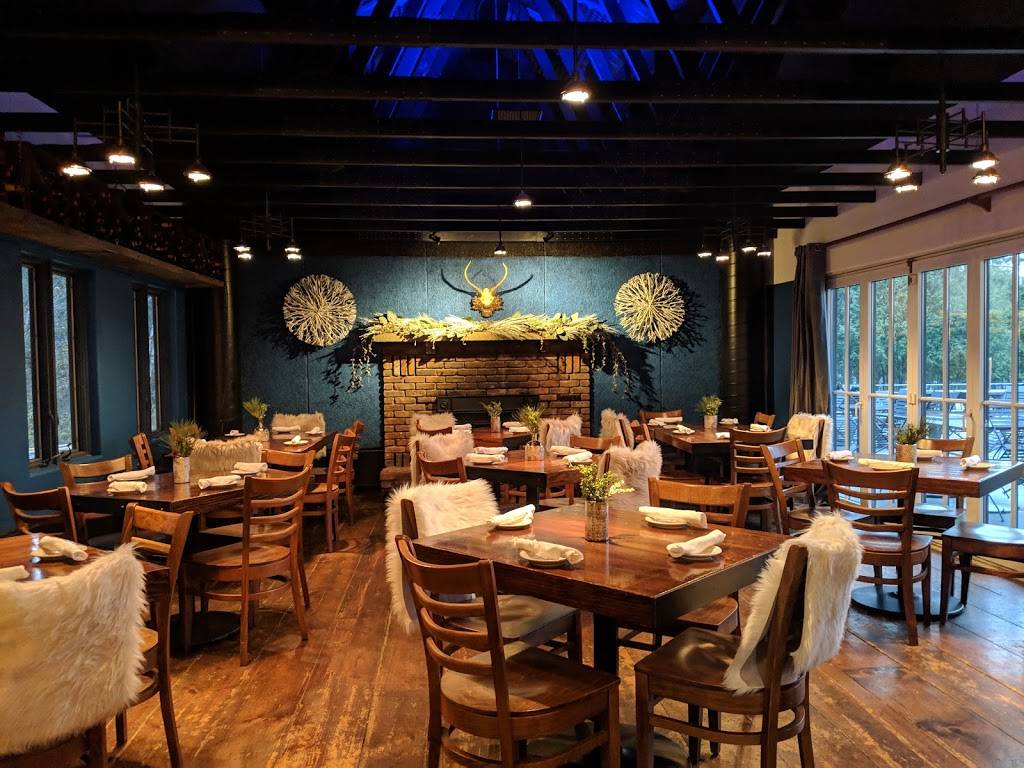 Salute | restaurant | 18 Edson Hill Rd, Stowe, VT 05672, USA | 8022535677 OR +1 802-253-5677