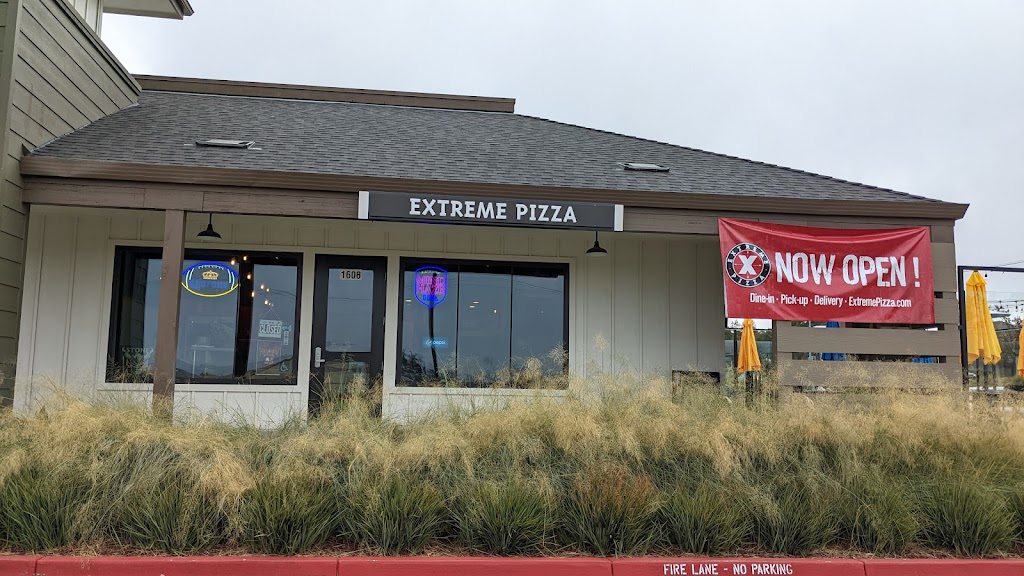 Extreme Pizza | restaurant | 1608 Holmes St, Livermore, CA 94550, USA | 9254952555 OR +1 925-495-2555