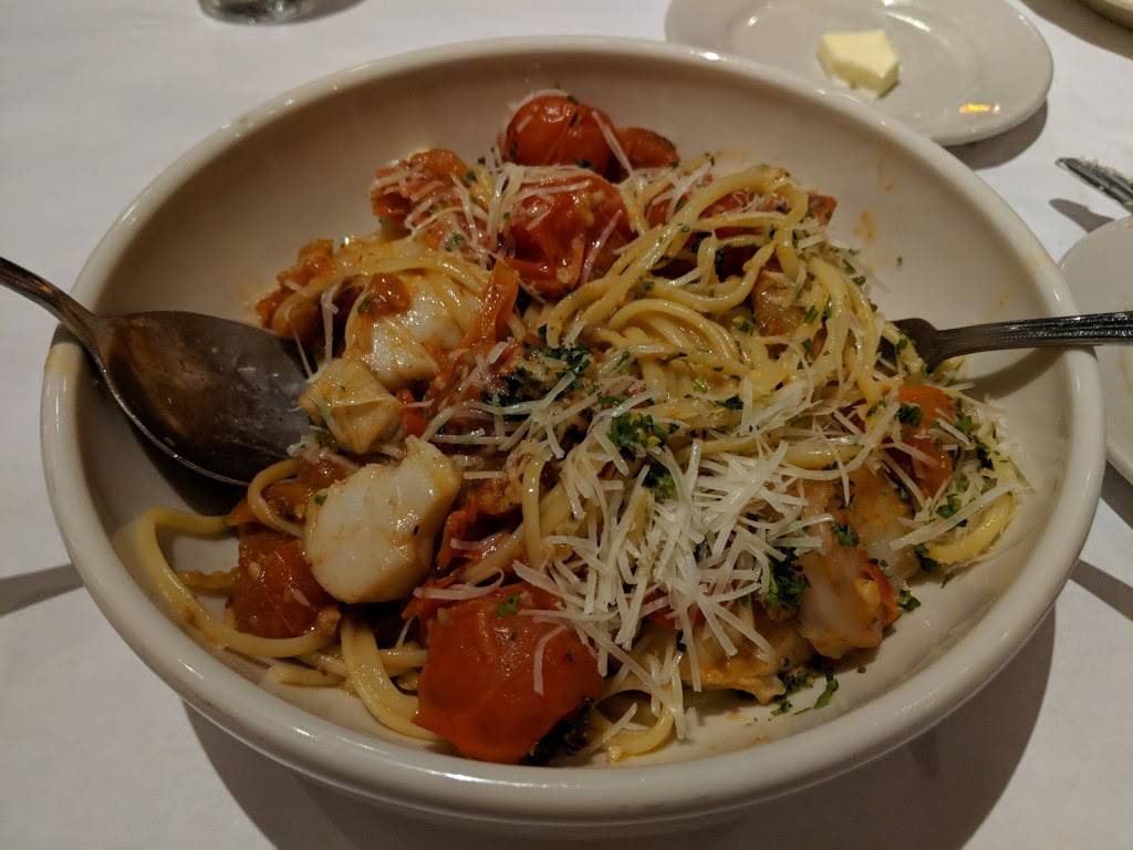 Francescas Intimo | restaurant | 293 E Illinois Rd, Lake Forest, IL 60045, USA | 8477359235 OR +1 847-735-9235