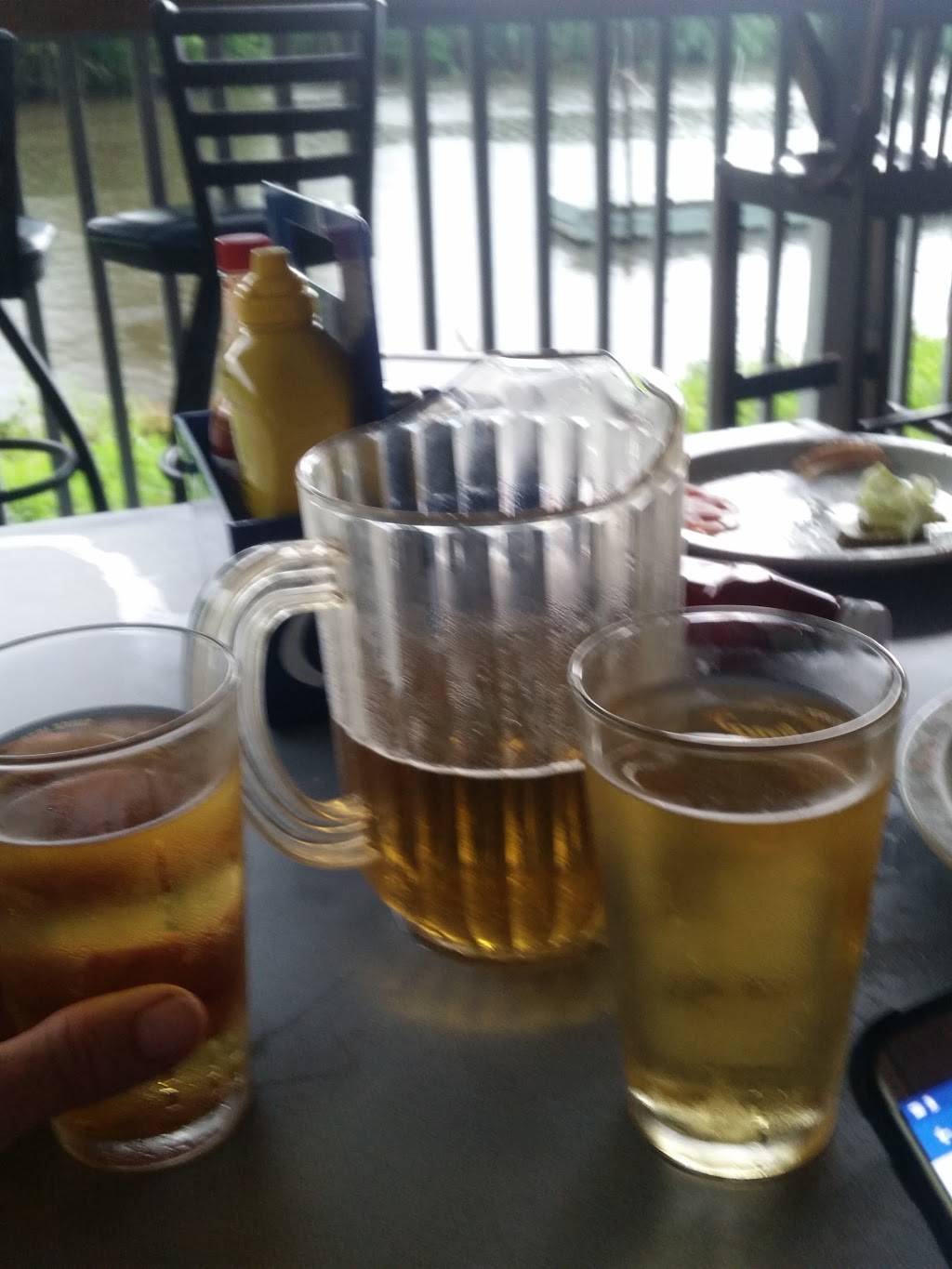 The Coconut Grove Dockside Bar | restaurant | 150 Riverview Ave, National Park, NJ 08063, USA | 8565794065 OR +1 856-579-4065