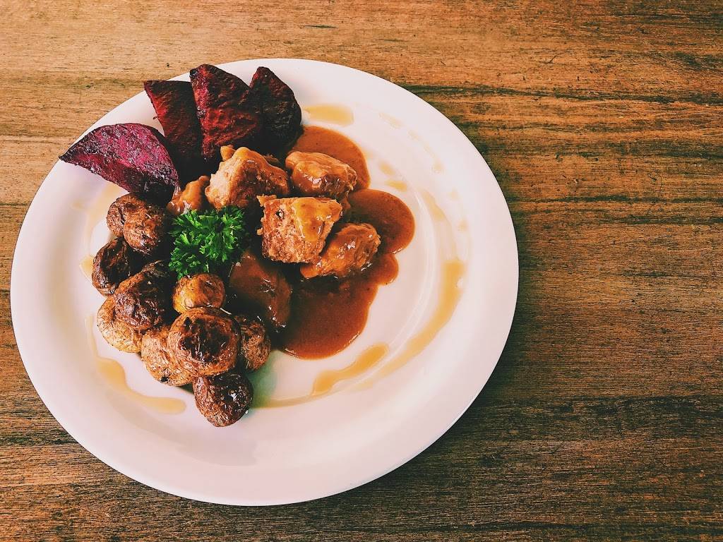 Marmiton service de traiteur Inc (le) | restaurant | 346 Rue Racine, Granby, QC J2G 3B8, Canada | 4503604889 OR +1 450-360-4889