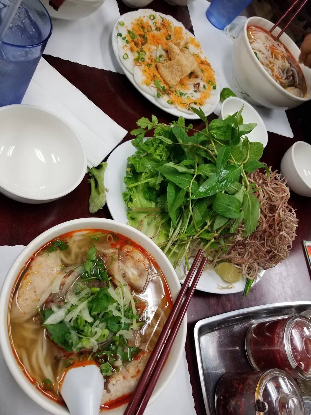 Ben Ngu Restaurant | restaurant | 10051 Garden Grove Blvd, Garden Grove, CA 92844, USA | 7145909569 OR +1 714-590-9569