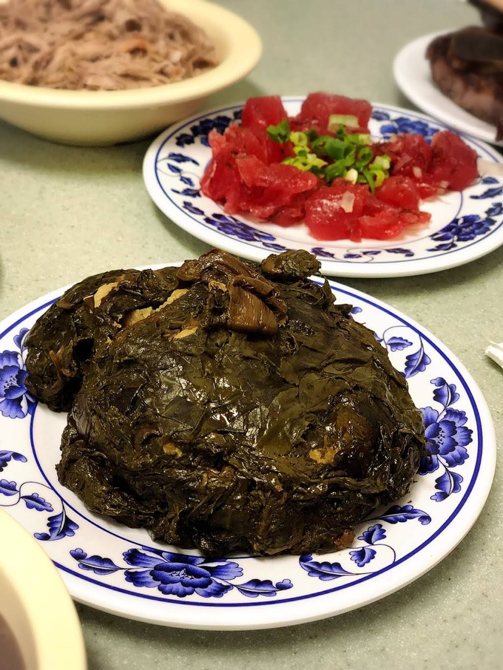 Helenas Hawaiian Food | restaurant | 1240 N School St, Honolulu, HI 96817, USA | 8088458044 OR +1 808-845-8044