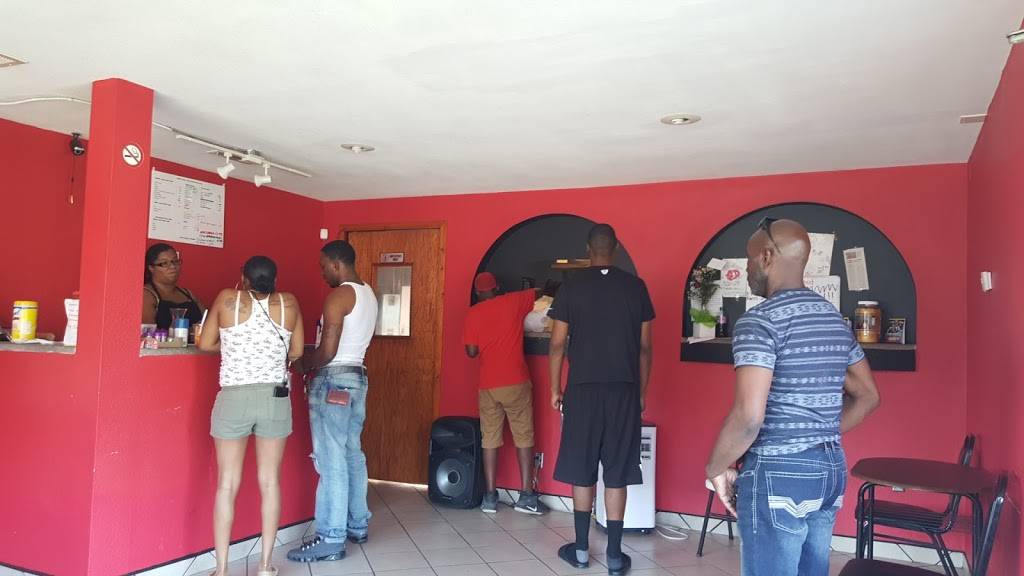 Nannys Soul Food | restaurant | 2410 SE 6th Ave, Topeka, KS 66607, USA | 7852333322 OR +1 785-233-3322