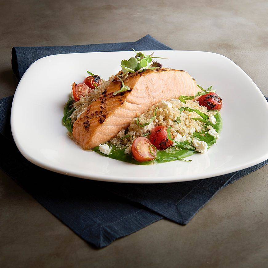 Mortons Grille | restaurant | 6740 Fallsview Blvd, Niagara Falls, ON L2G 3W6, Canada | 9053584045 OR +1 905-358-4045