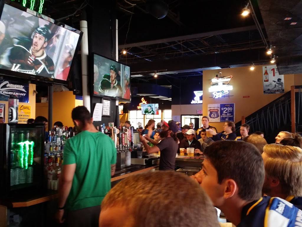 Campus Bar & Grill | restaurant | 304 S 9th St #100, Columbia, MO 65201, USA | 5738170996 OR +1 573-817-0996