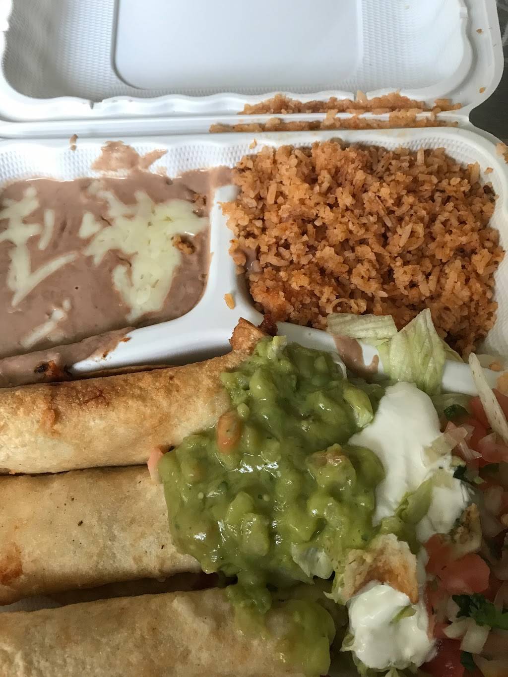 Taqueria La Iguana Azul | restaurant | 3403, 928 Geneva Ave, San Francisco, CA 94112, USA | 4155842318 OR +1 415-584-2318