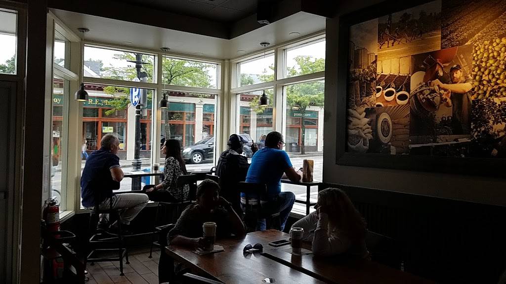 Starbucks | cafe | 15 Harvard St, Brookline, MA 02445, USA | 6172325063 OR +1 617-232-5063