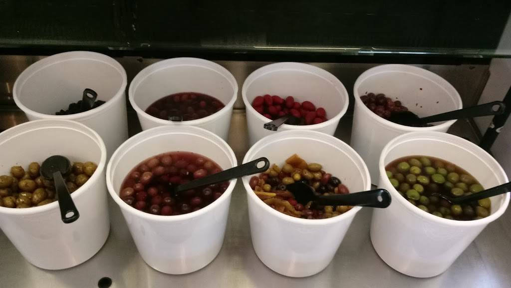 Verdis Italian Market | restaurant | 8720 Mentor Ave, Mentor, OH 44060, USA | 4402668400 OR +1 440-266-8400