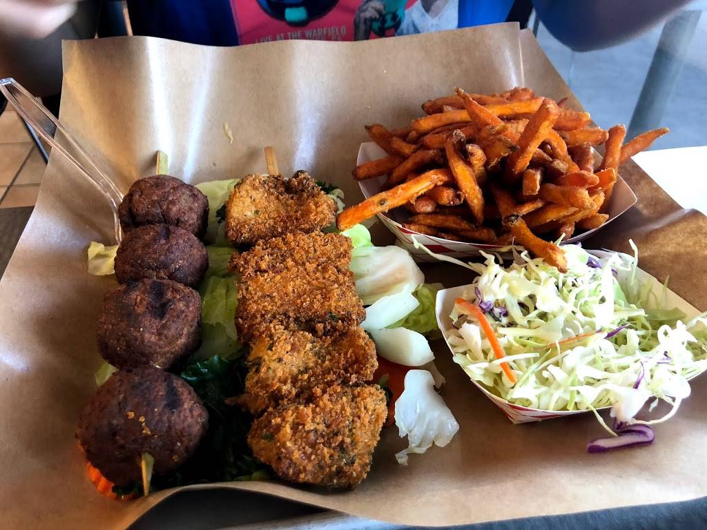 Stix & Straws | restaurant | 310 E Grand Ave, El Segundo, CA 90245, USA | 3107269194 OR +1 310-726-9194