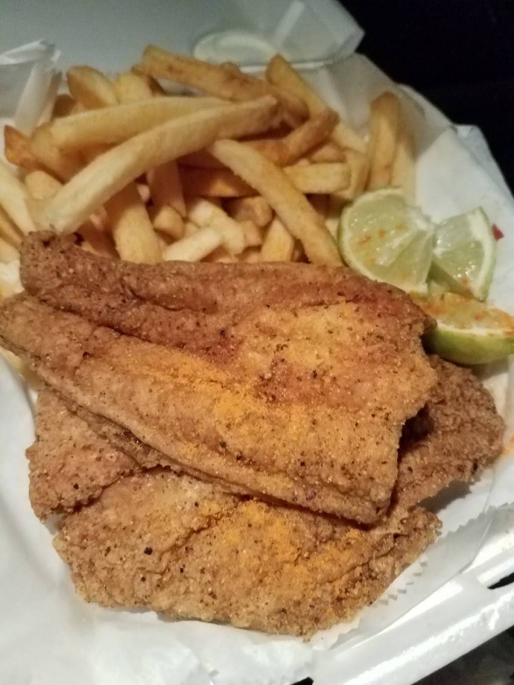 Buffalo Bills Wings & Things | restaurant | 7236 E Colfax Ave, Denver, CO 80220, USA | 3033937777 OR +1 303-393-7777