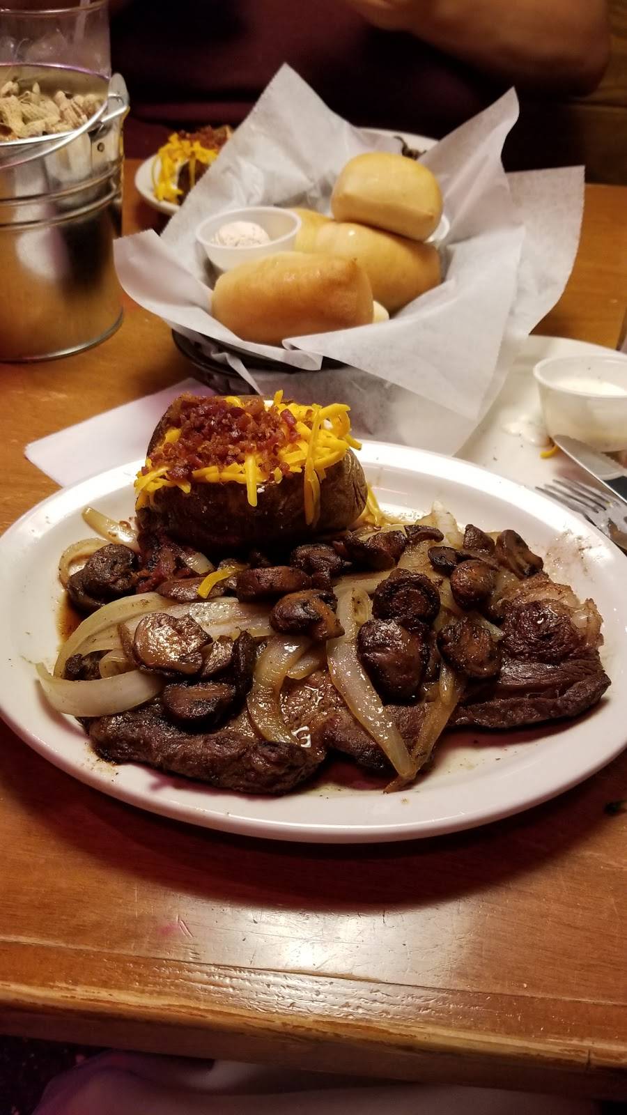 Texas Roadhouse | restaurant | 124-B, FM 1960, Houston, TX 77073, USA | 2818217427 OR +1 281-821-7427