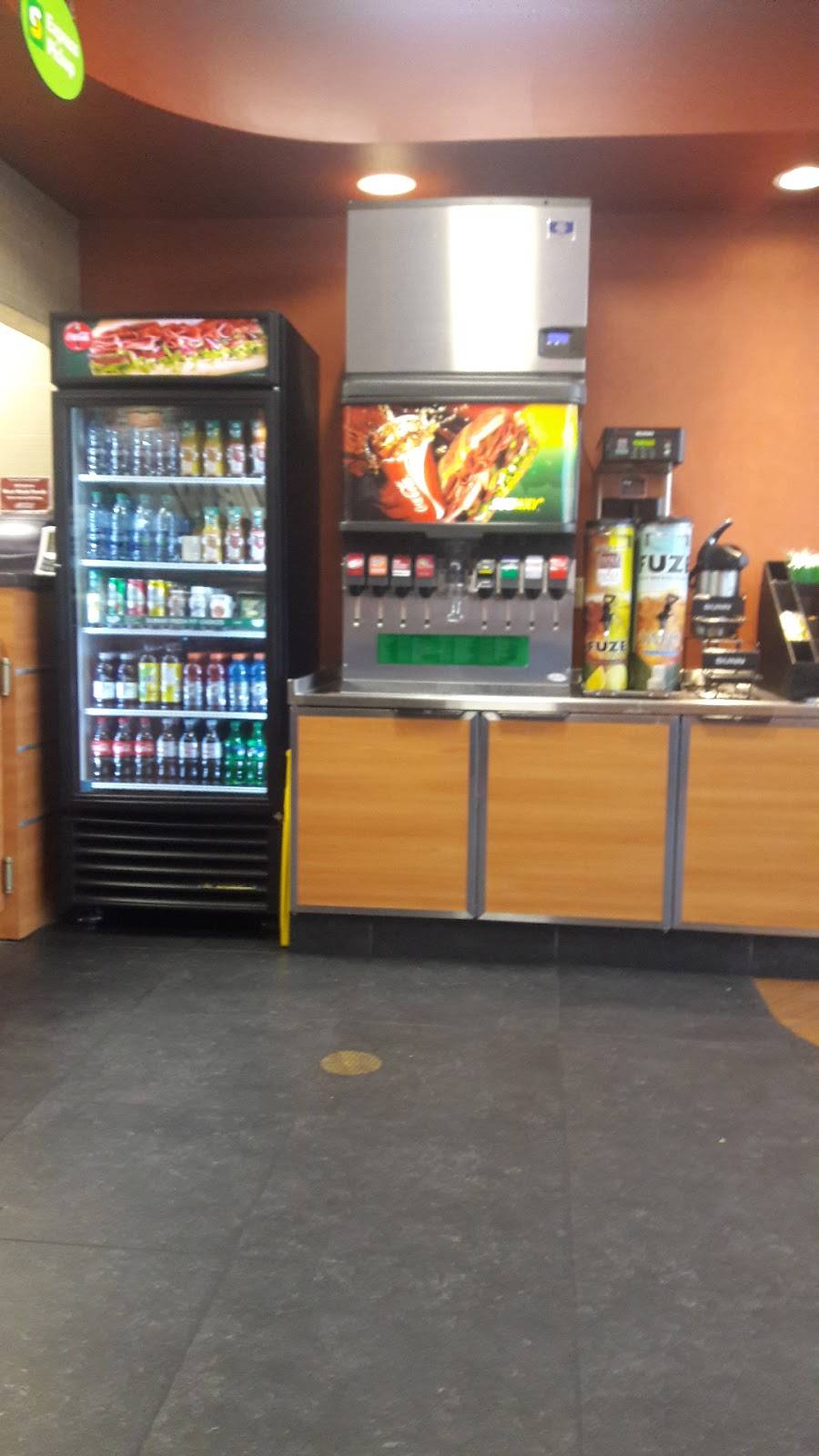 Subway | restaurant | 7024 SW 24th St, Miami, FL 33155, USA | 7865425531 OR +1 786-542-5531