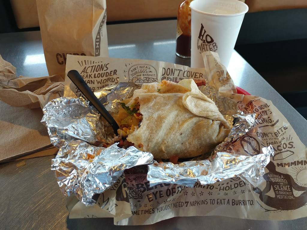 Chipotle Mexican Grill | restaurant | 4938 S Staples St Ste E1, Corpus Christi, TX 78411, USA | 3619850398 OR +1 361-985-0398