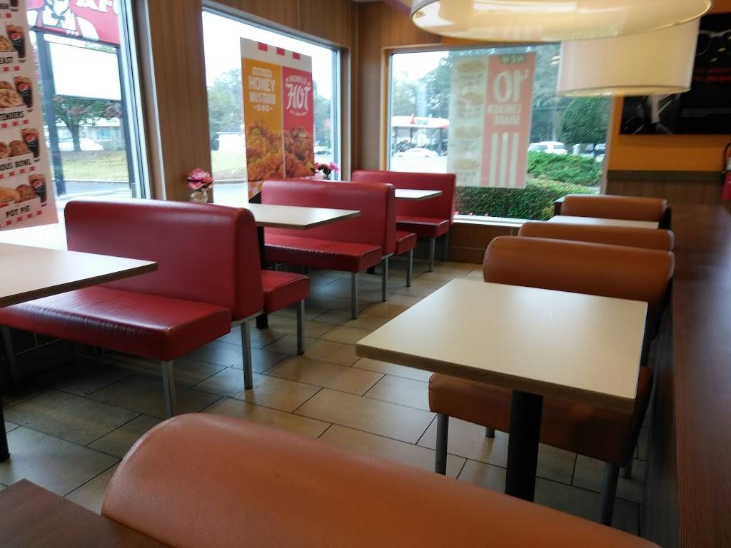 KFC | restaurant | 8687 Tara Blvd, Jonesboro, GA 30236, USA | 7704714379 OR +1 770-471-4379
