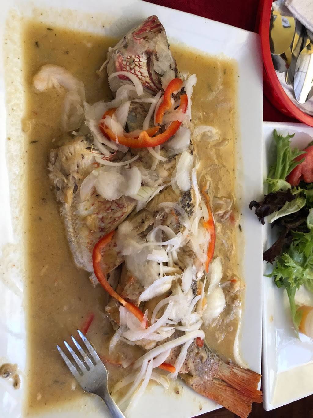 Labadie Bar Restaurant and Bakery | restaurant | 3580 Evans Ave, Fort Myers, FL 33901, USA | 2392049927 OR +1 239-204-9927