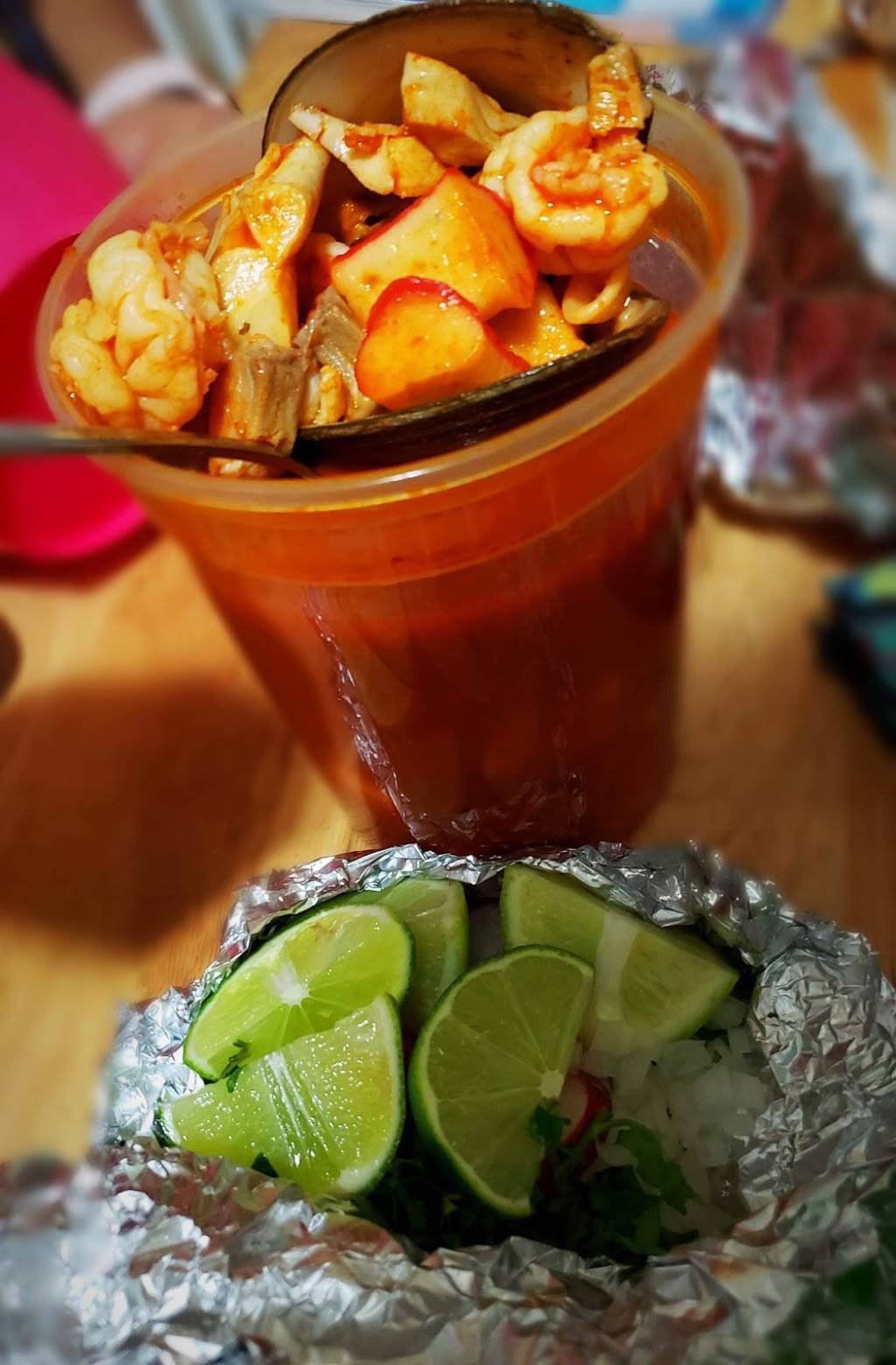 Que Chula es Puebla Marisqueria | restaurant | 206 Dayton Ave, Passaic, NJ 07055, USA | 8622491261 OR +1 862-249-1261