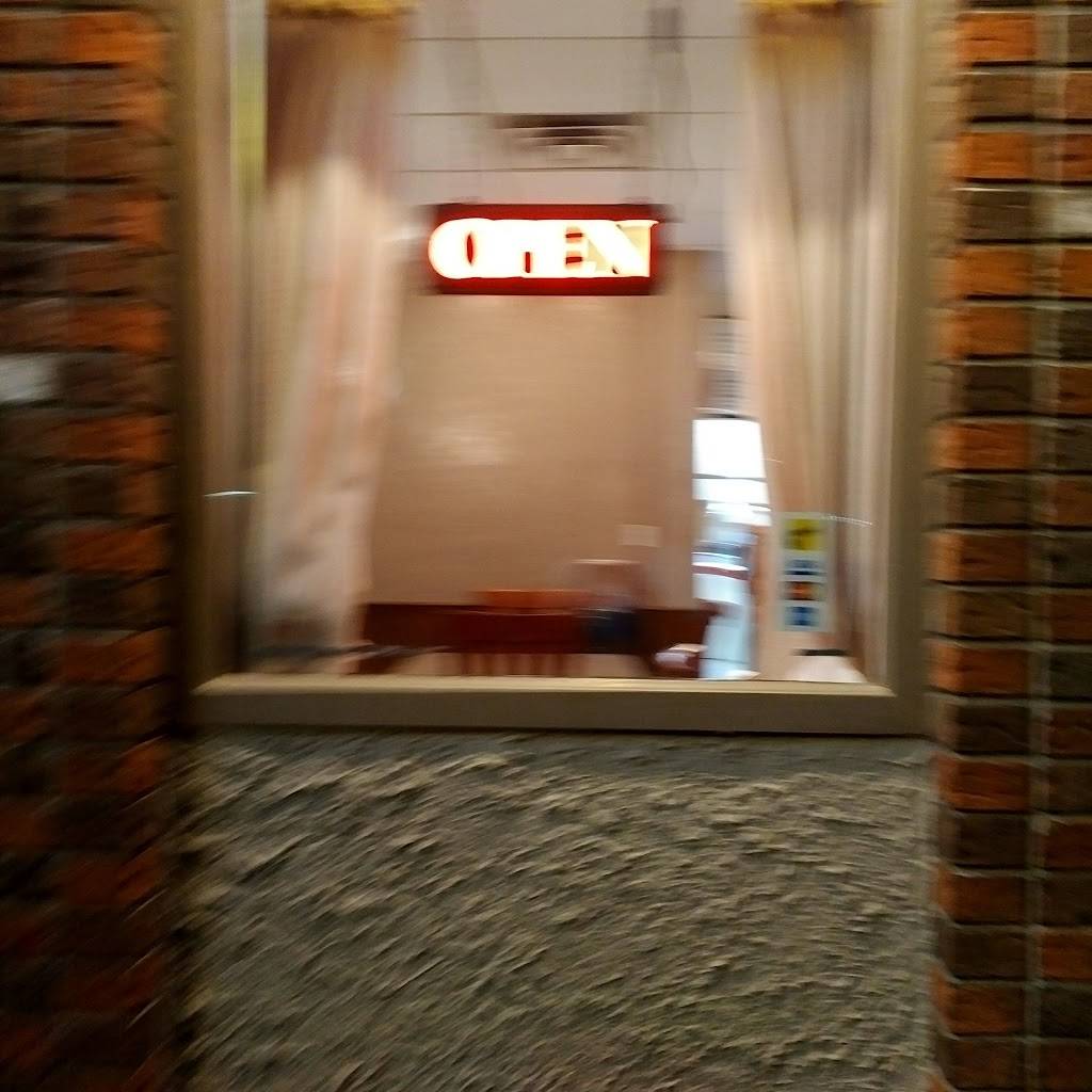 Franks Pizzeria | restaurant | 4854 Bridge St, Niagara Falls, ON L2E 2R9, Canada | 9053566905 OR +1 905-356-6905