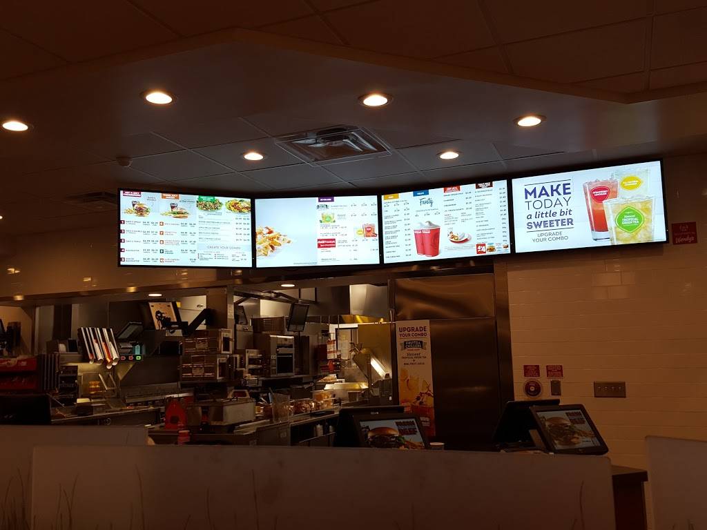 Wendys | restaurant | 4047 4th St N, St. Petersburg, FL 33703, USA | 7278220007 OR +1 727-822-0007