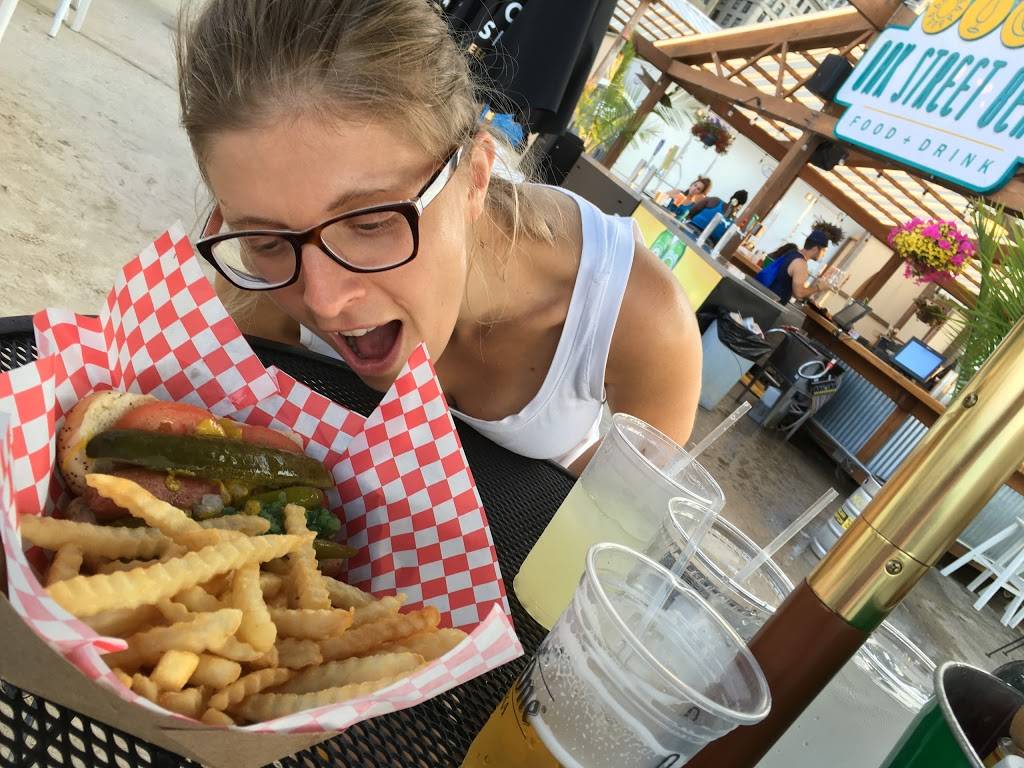 Oak Street Beach Restaurant | restaurant | 1000 N Lake Shore Dr, Chicago, IL 60611, USA | 7733632225 OR +1 773-363-2225