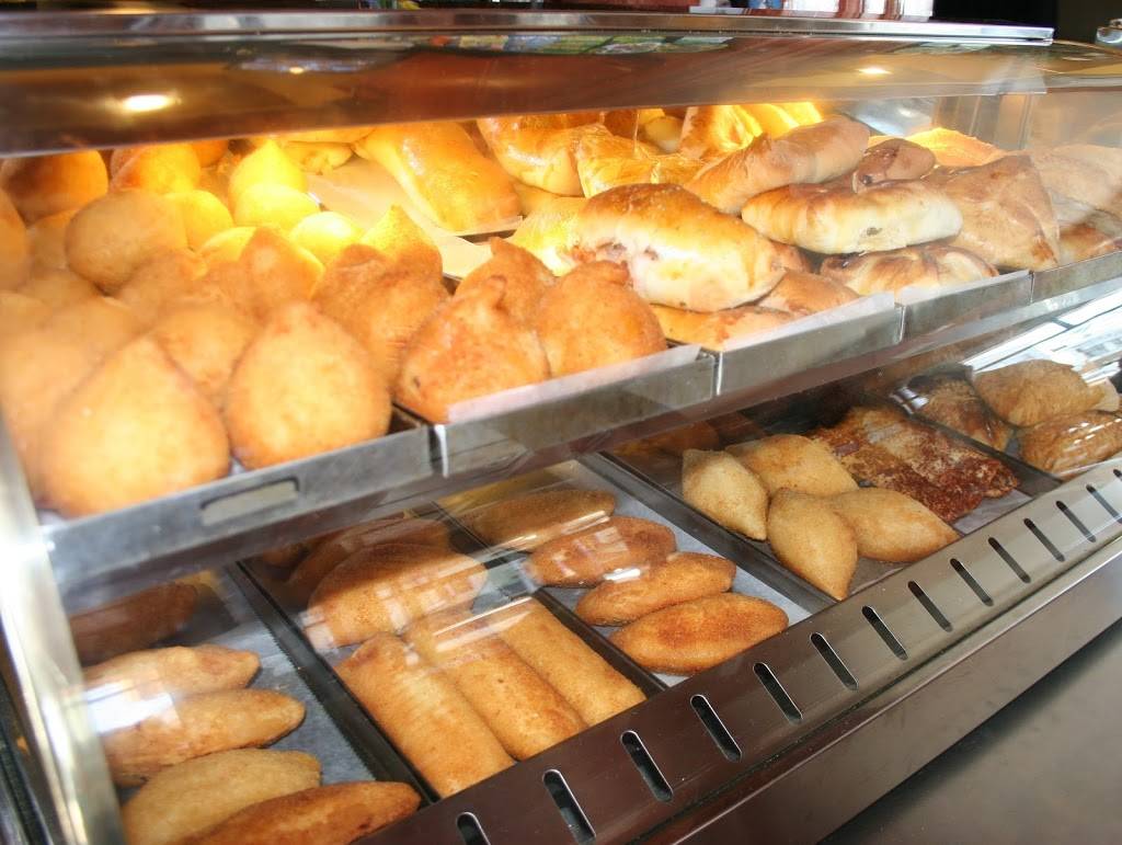 Altas Horas burger | restaurant | 329 Ferry St, Newark, NJ 07105, USA | 9734919500 OR +1 973-491-9500