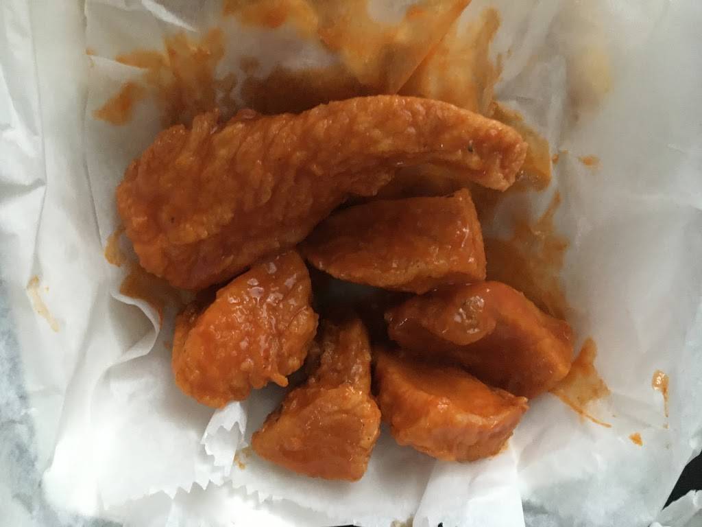 Urban Grill Chicago | restaurant | 1132 W Wilson Ave, Chicago, IL 60640, USA | 7737547137 OR +1 773-754-7137