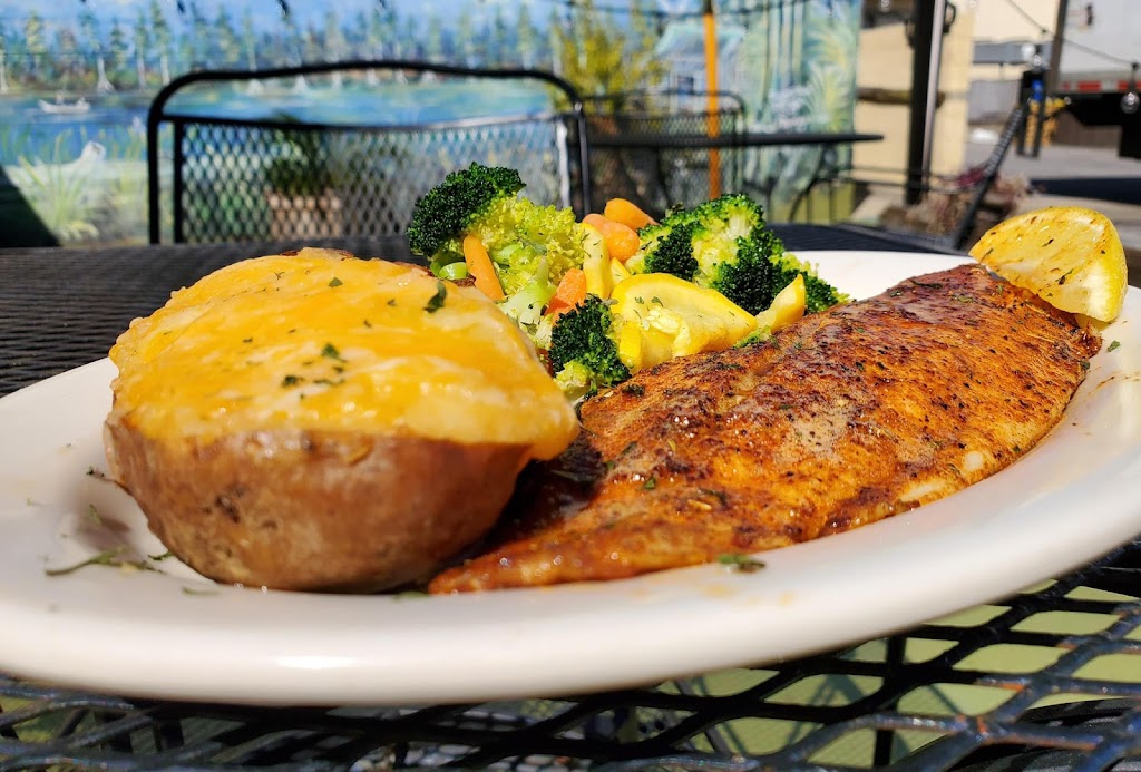 Broussards Bayou Grill & Cajun Market - Pensacola | restaurant | 690 E Heinberg St, Pensacola, FL 32502, USA | 8504699400 OR +1 850-469-9400