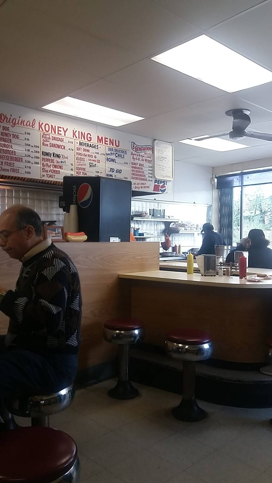 Koney King Restaurant | restaurant | 4601 Broadway, Gary, IN 46409, USA | 2198871843 OR +1 219-887-1843