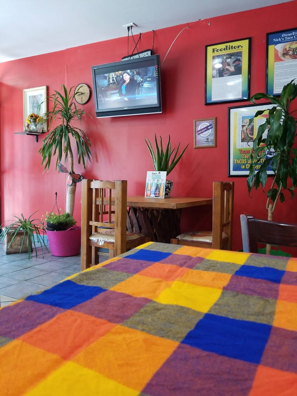 Marios Tacos | restaurant | 4540 W 63rd St, Chicago, IL 60629, USA | 7735828226 OR +1 773-582-8226