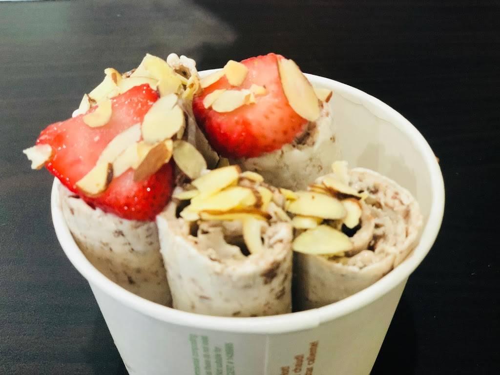 Cream & Cones | restaurant | 2152 Pelham Pkwy, Pelham, AL 35124, USA | 2058488383 OR +1 205-848-8383