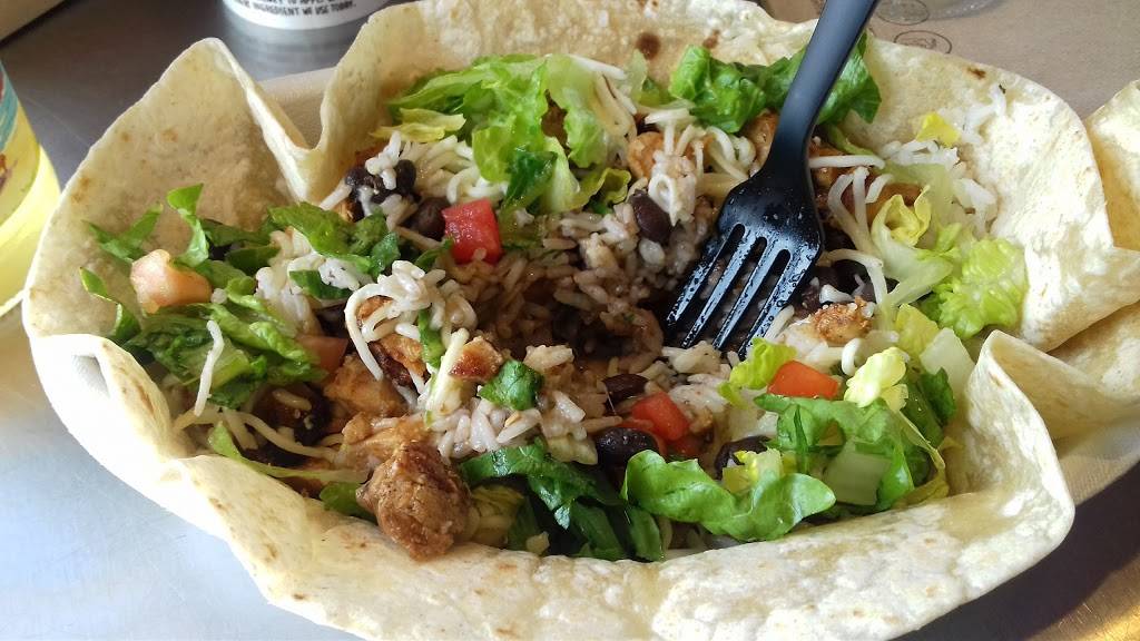 Chipotle Mexican Grill | restaurant | 15067 E US-224, Findlay, OH 45840, USA | 4194240905 OR +1 419-424-0905