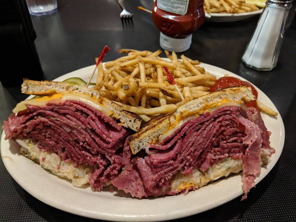 Lesters | restaurant | 9906 Clayton Rd, St. Louis, MO 63124, USA | 3149940055 OR +1 314-994-0055