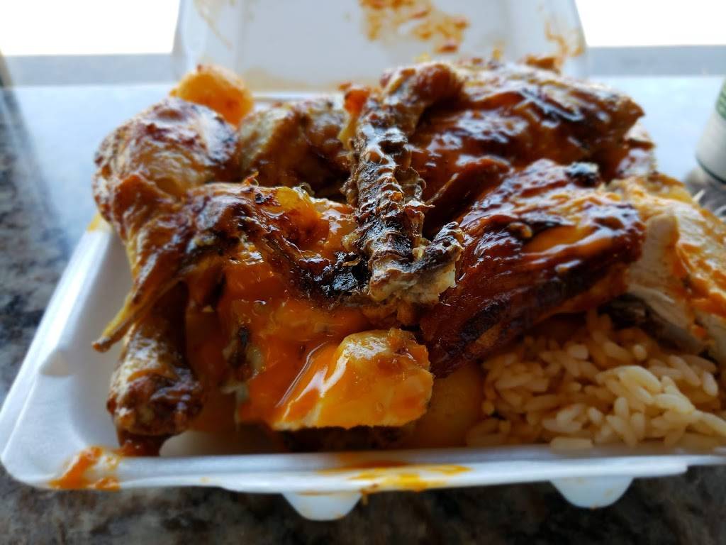 Marios BBQ | restaurant | 2500 Hurontario St, Mississauga, ON L5B 1N2, Canada | 9052705060 OR +1 905-270-5060