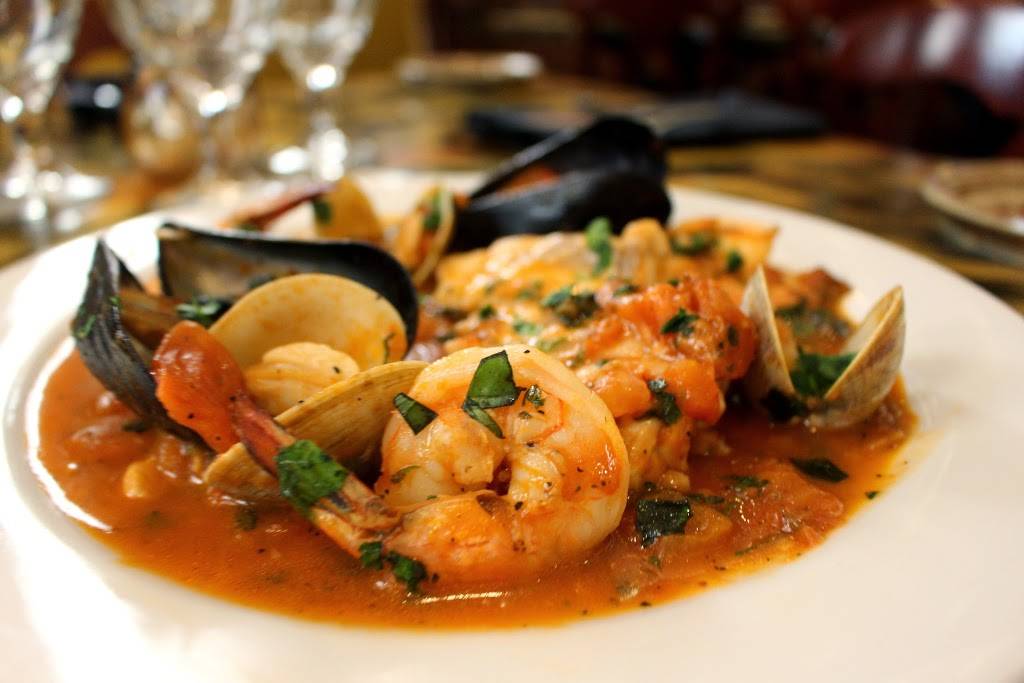 Riondos Ristorante | restaurant | 2328 Strand St, Galveston, TX 77550, USA | 4096219595 OR +1 409-621-9595