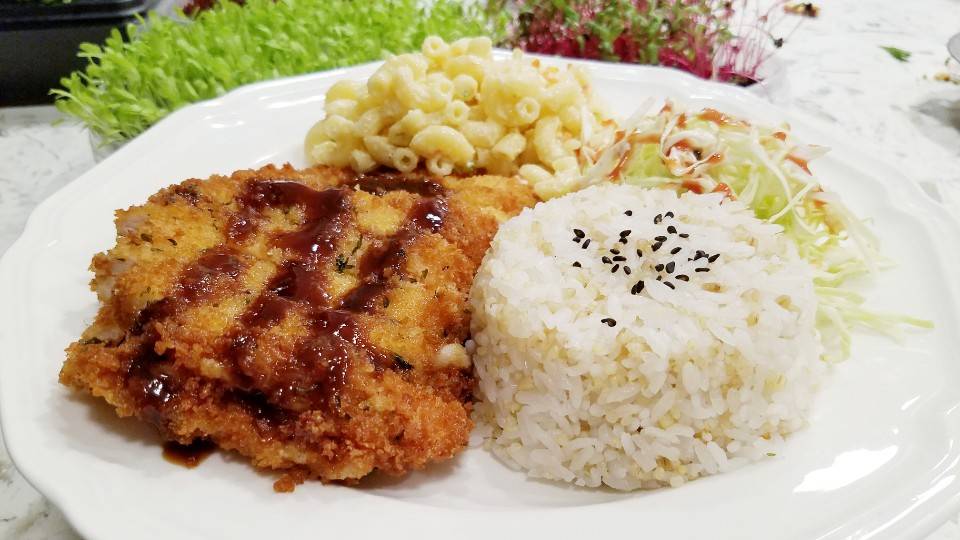 Chefs Kitchen To-Go | restaurant | Townsendia Ave, Moreno Valley, CA 92557, United States | 9512291522 OR +1 951-229-1522