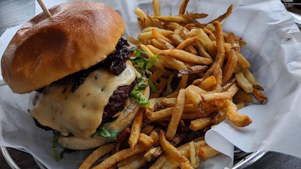 7 Monks Taproom Grand Rapids | restaurant | 740 Michigan St NE, Grand Rapids, MI 49503, USA | 6162655417 OR +1 616-265-5417