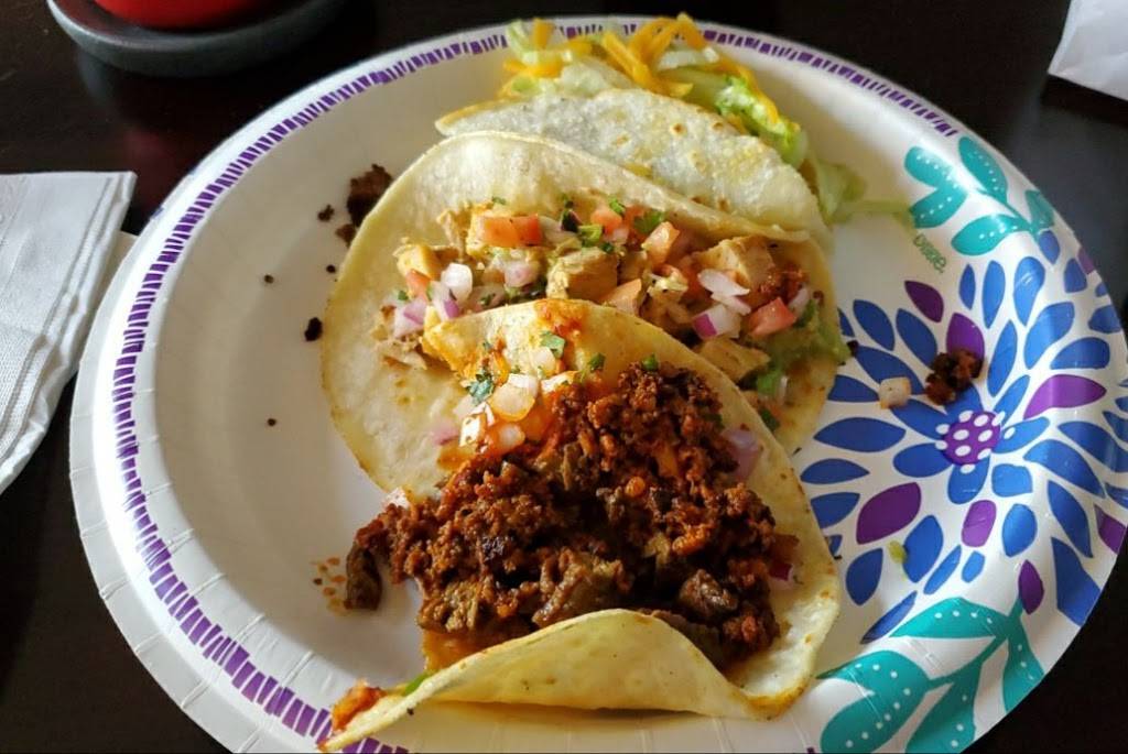 La Casa Del Tacos | restaurant | 3249 Washington Pike, Bridgeville, PA 15017, USA | 4123197270 OR +1 412-319-7270