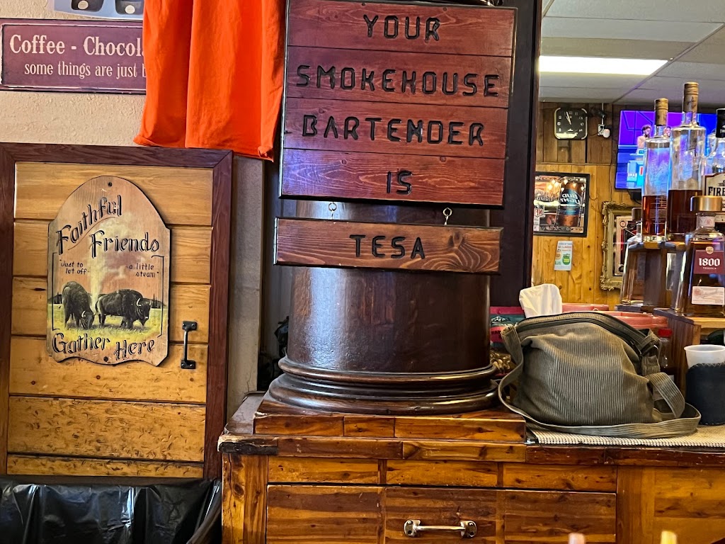 Smokehouse Saloon | restaurant | 526 Greybull Ave, Greybull, WY 82426, USA | 3077652212 OR +1 307-765-2212