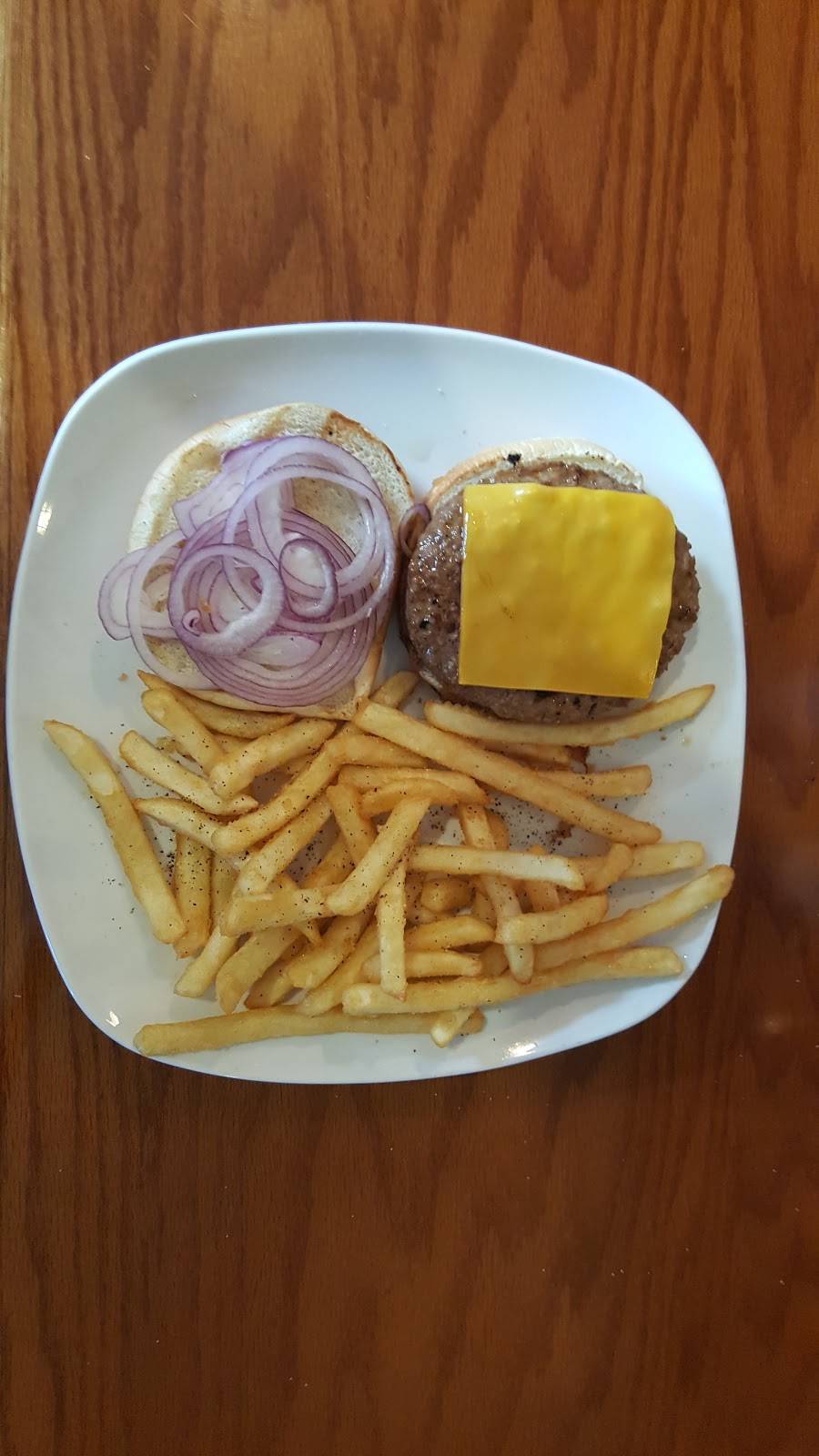 Leos Italian Grill | restaurant | 33286 US Hwy 19 N, Palm Harbor, FL 34684, USA | 7277869110 OR +1 727-786-9110