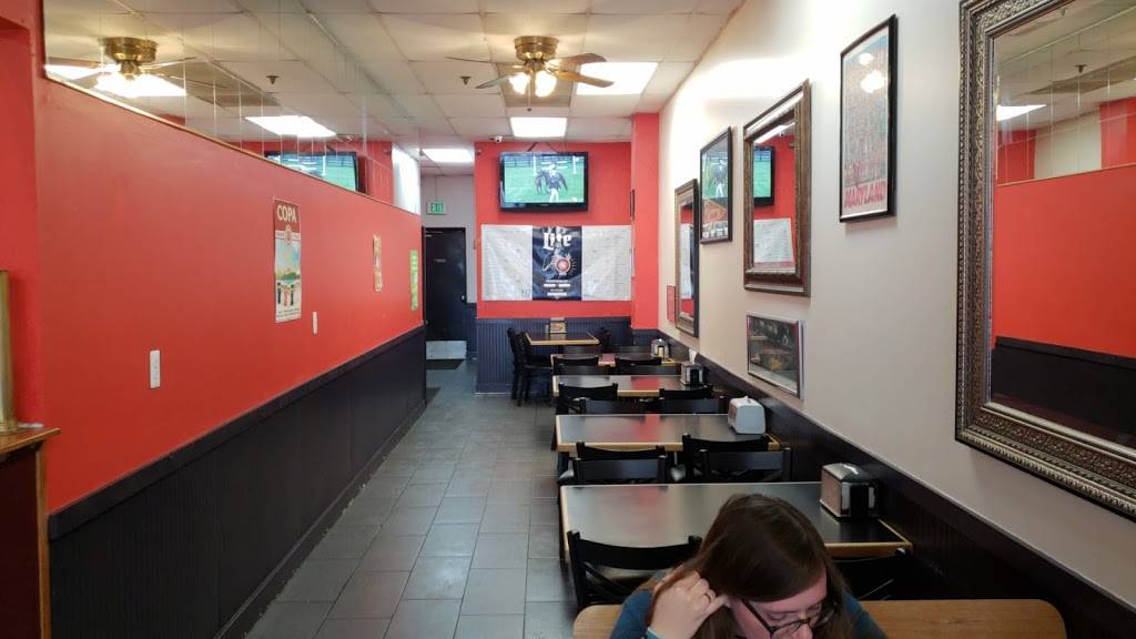 C.R. Wings | restaurant | 546 Baltimore Pike, Bel Air, MD 21014, USA | 4108386722 OR +1 410-838-6722