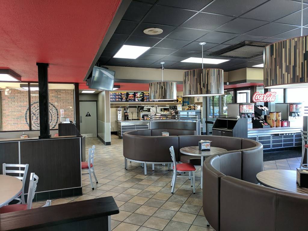 Hardees | restaurant | 1157 Shopping Center Rd, Stevensville, MD 21666, USA | 4106436155 OR +1 410-643-6155