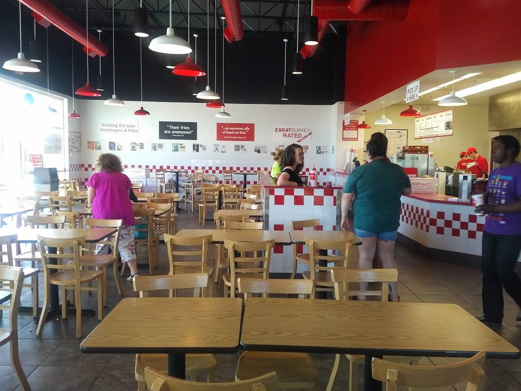 Five Guys | meal takeaway | 118 North Conistor St, Liberty, MO 64068, USA | 8167920511 OR +1 816-792-0511