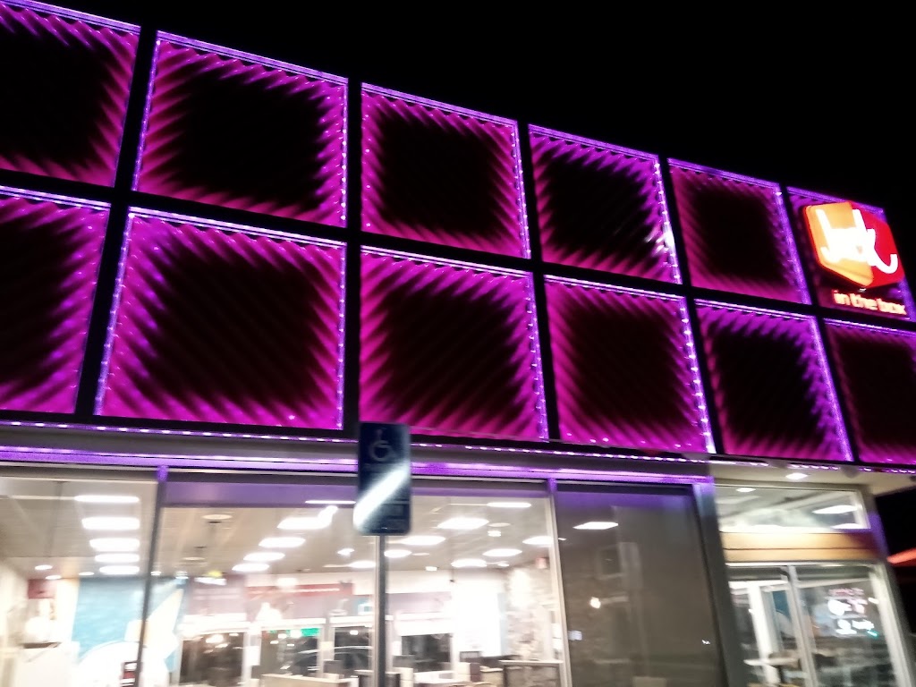 Jack in the Box | restaurant | 1016 Cherry Valley Blvd, Calimesa, CA 92320, USA | 9097950795 OR +1 909-795-0795