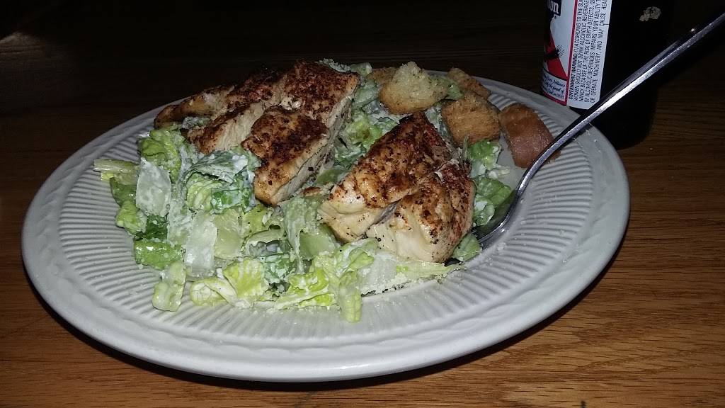 The Plus | restaurant | 208 S Barstow St, Eau Claire, WI 54701, USA | 7158328844 OR +1 715-832-8844